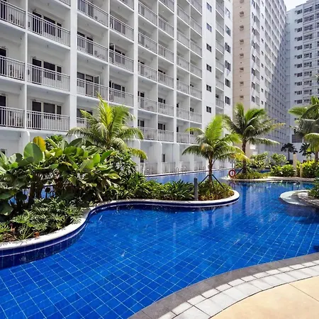 Sea Lavie Staycation